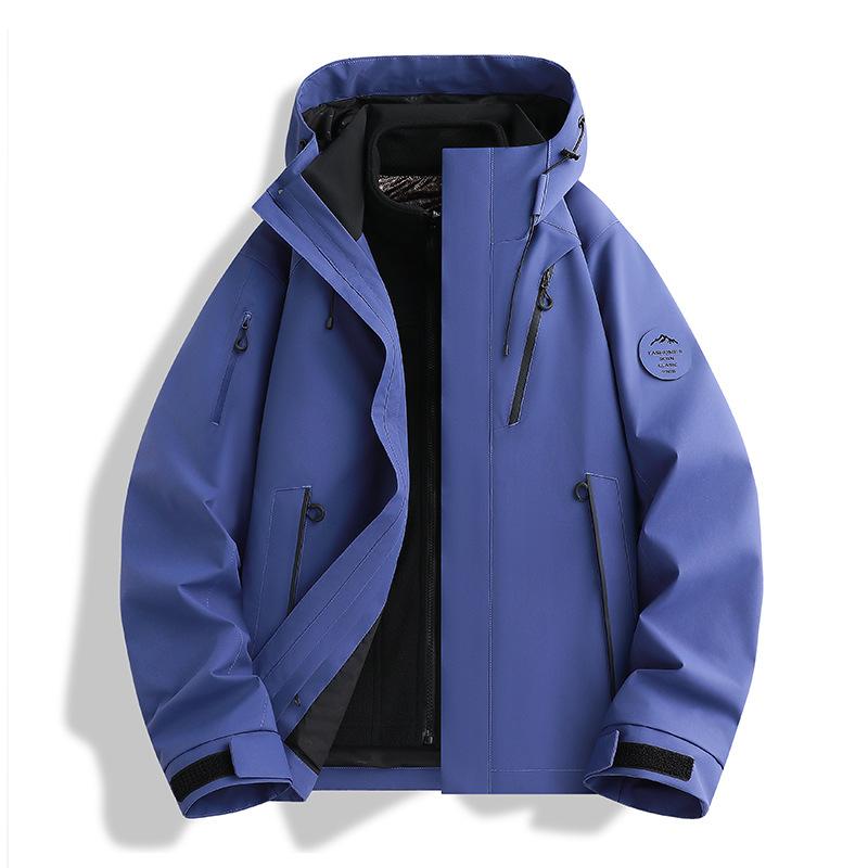 Autumn and winter new autumn and winter outdoor thickened windproof waterproof high quality jacket men and women warm three-in-one group buying