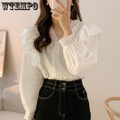 Women's French Style Shirt with Lace and Lace V-neck Patchwork Ruffle Edge Loose Casual Bubble Sleeve Shirt