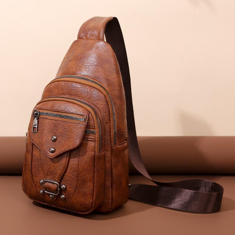 Women's Breast Bag New Soft Leather Texture Messenger Bag Large Capacity Simple Retro Shoulder Bag Travel Bag