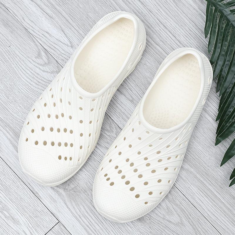 2025 Summer Large Size Hole Shoes Men's Shoes Casual Fashion Platform Non-slip Beach Sandals Light Foot Driving Shoes