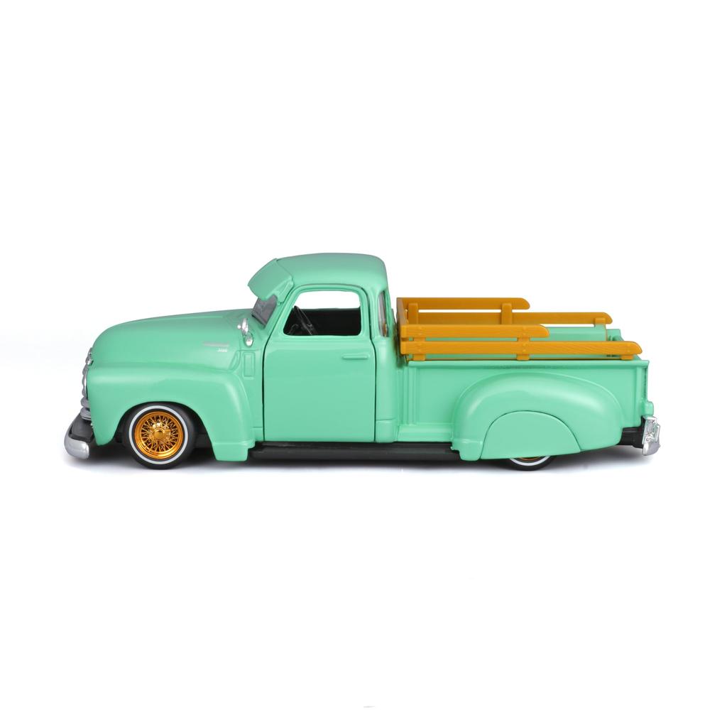Maisto Scale Chevrolet 3100 Pickup 1950 Green Custom Lowrider Diecast Model Car 32545 1/25 (Finished Model)