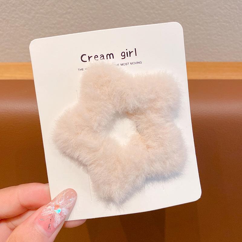 Fluffy Beige Korean Minimalist Five-Point Star Hair Clip