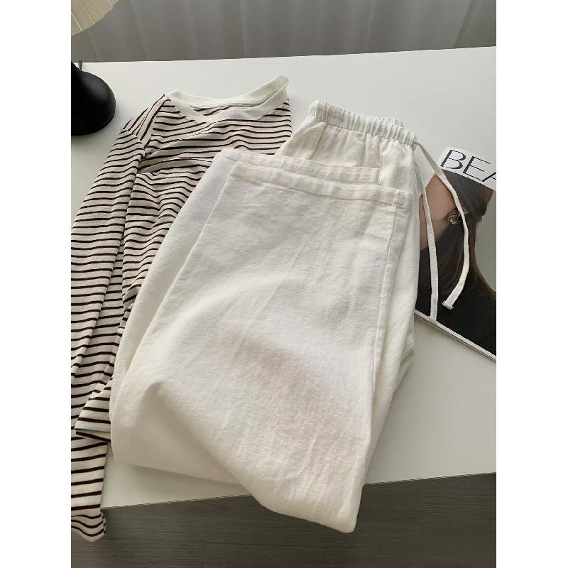 Women's white casual pants, spring/summer 2026, loose high-waisted, elegant straight-leg pants