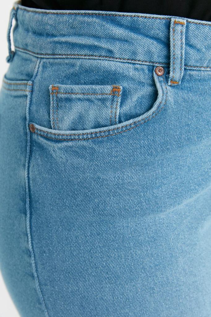 Women's Style Plus Size Light Blue Ripped Detailed High Waist Skinny Jeans