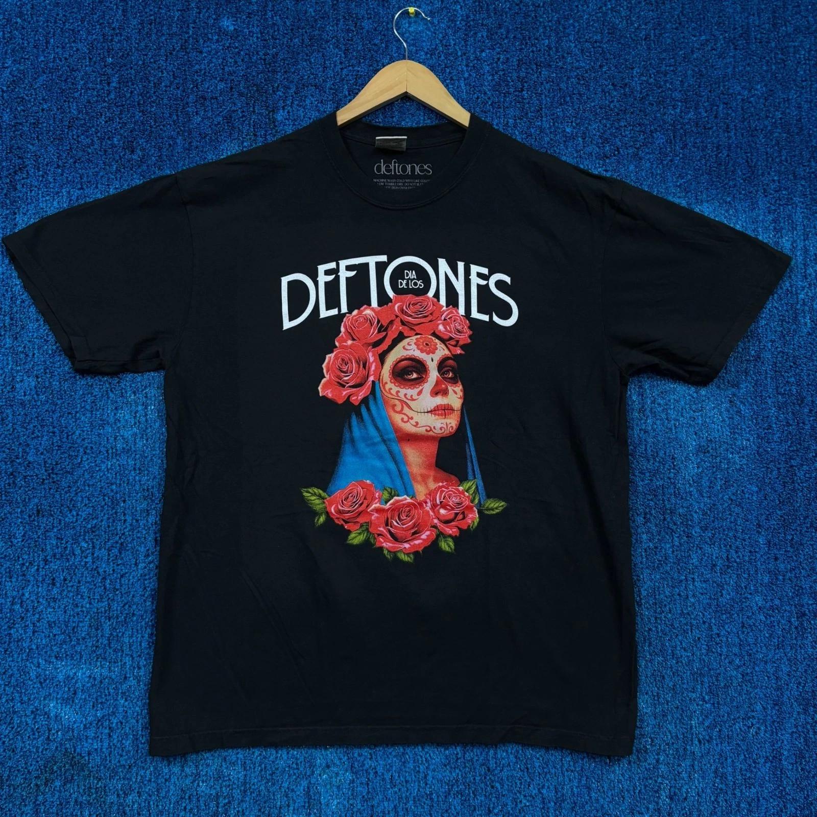 

Dia de los Deftones Music Festival Dead Rose Maiden Tee XL XL