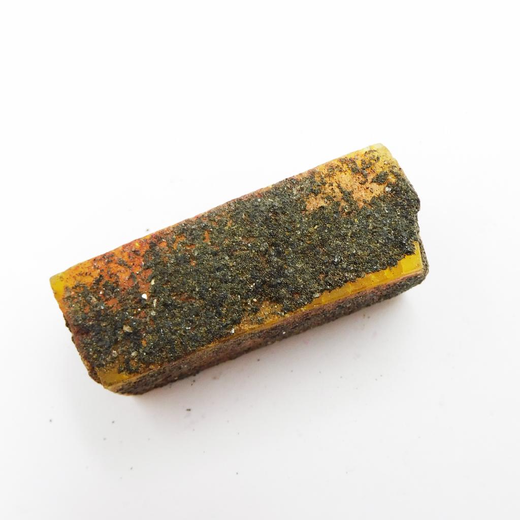 Natural Yellow Sapphire 46ct Rough Certified Loose Gemstone