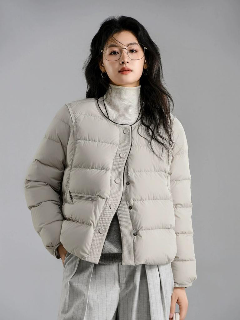 Down jacket women's short annual new loose puffs versatile white duck down small winter coat tide