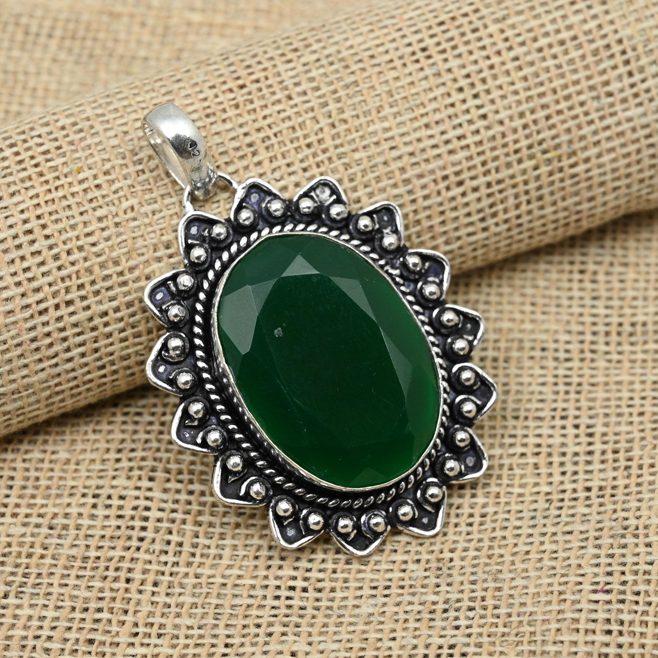 

Созданный в лаборатории ювелирный изумрудный драгоценный камень, подвеска из стерлингового серебра 925 пробы, подарок ручной работы для нее 2.04 Inches зелёный