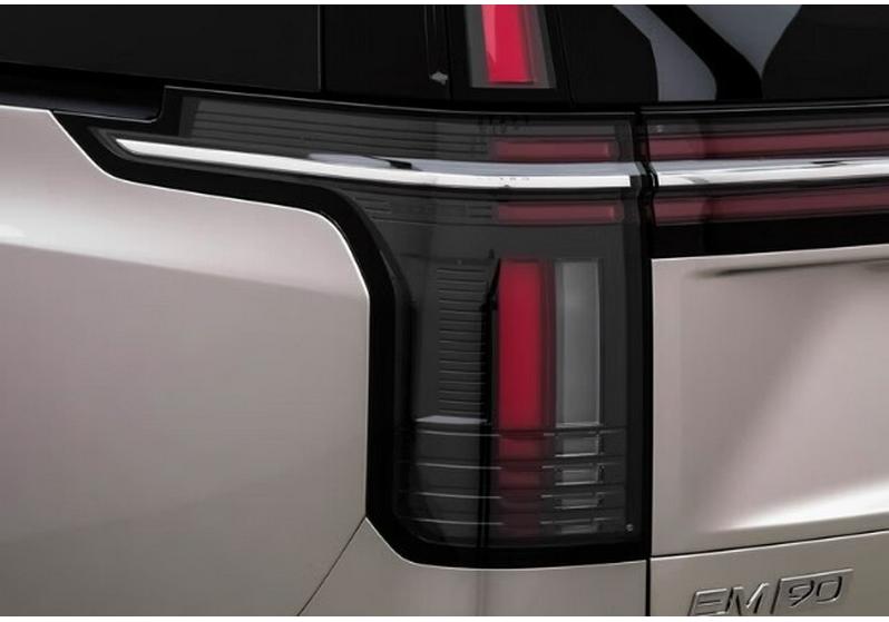 2025 Volvo EM90 Rear Taillight Face Cover & Housing