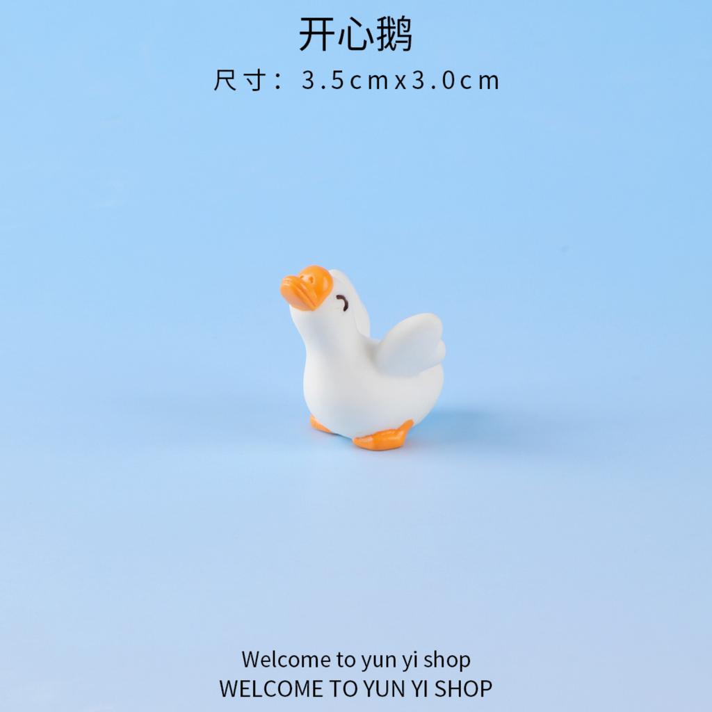 Miniature Goose Figurine Garden Decoration Small Animal Model DIY Accessory for Car Desk Ornament Micro Landscape Creative Craft