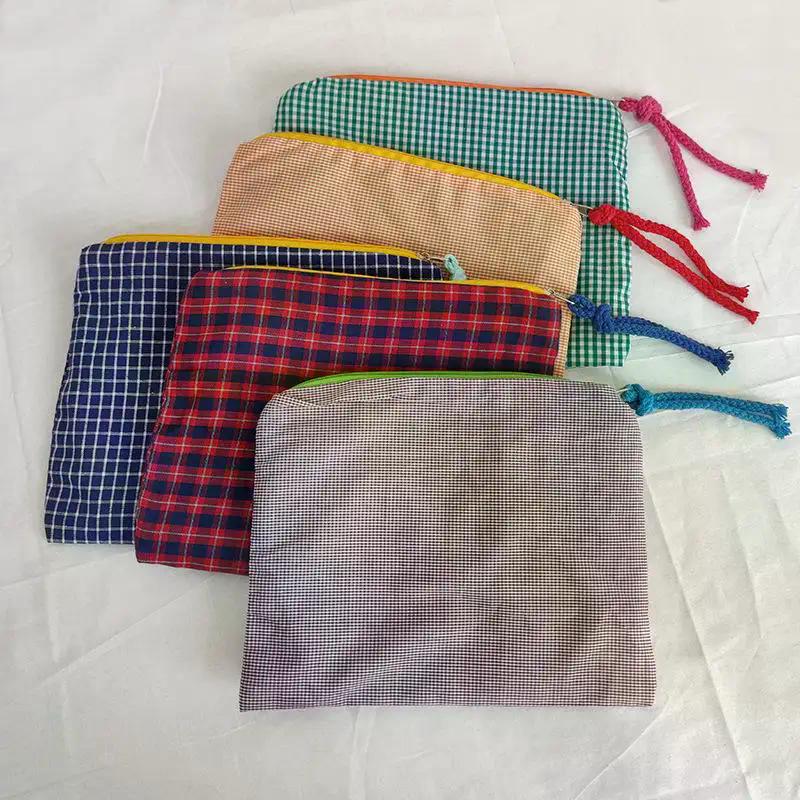 Women Girls Plaid Makeup Bag Cotton And Linen Cosmetic Bag With Zipper Pouch Simple Portable Large Capacity Storage Bag Fashion