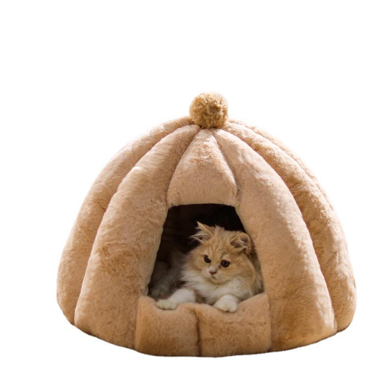 Luxury Outdoor Dog Kennel & Cat Villa Bed