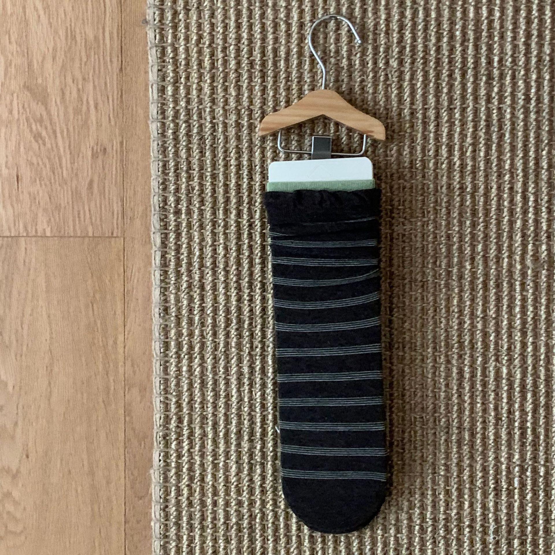 

Seasonal Warmth Cashmere Maillard Color Thickened Warm Horizontal Stripe Mid Length Socks Stacked Socks One size