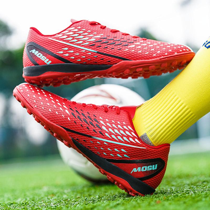 Soccer Shoes Women’s Sneakers Boys' Football Boots School Student Shoes Girls' Football Boots Couple Men Lightweight Sneakers Plus Size 36-45