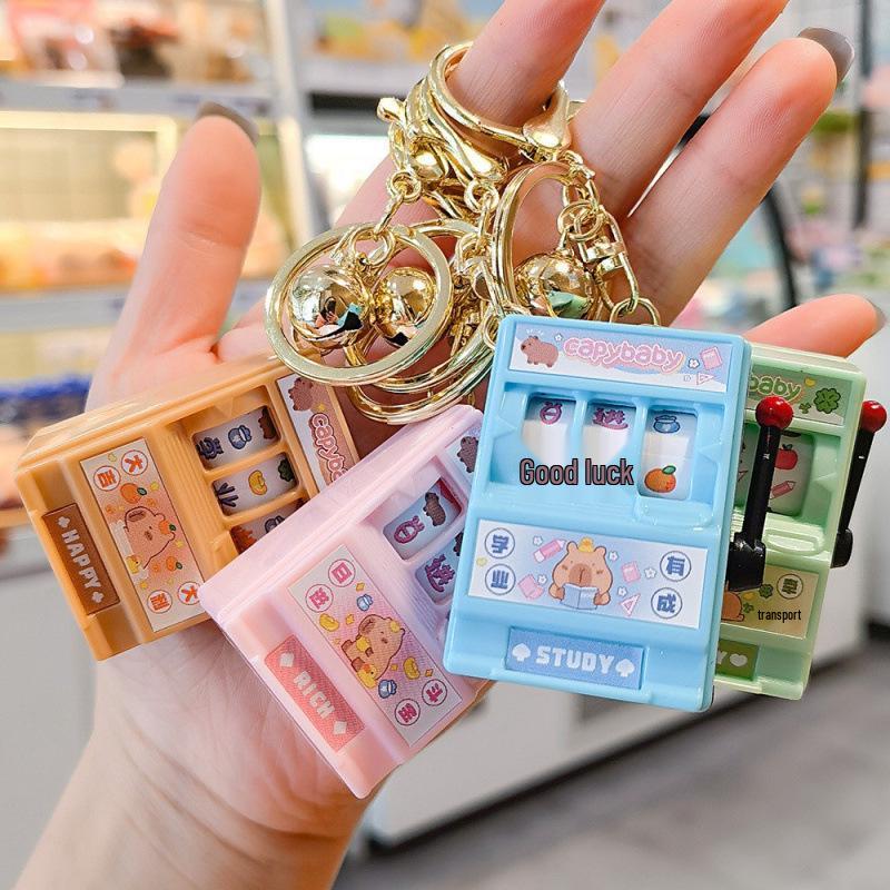 Mini Chaveiro de Jogo de Girar Frutas Desenho Animado: Brinquedo de Sorteio Balançante