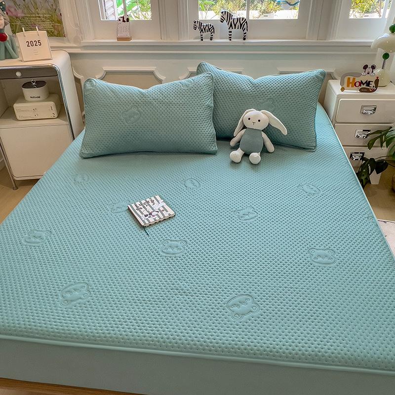 New Quilted Fitted Sheet, Washed Cotton Single Piece All-inclusive Bed Cover, Mattress Protector, Dormitory Single All-inclusive Bed Sheet