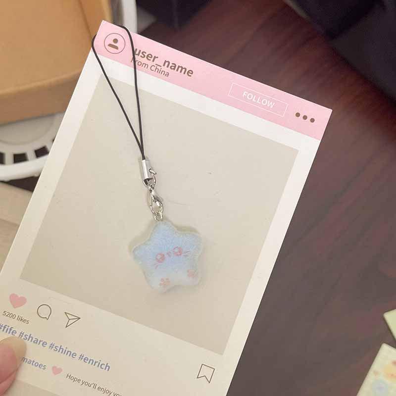 Šťastná hvězda Měkká šňůrka na mobilní telefon v japonském stylu - Roztomilý sametový přívěsek Dárek pro přátele a přítele