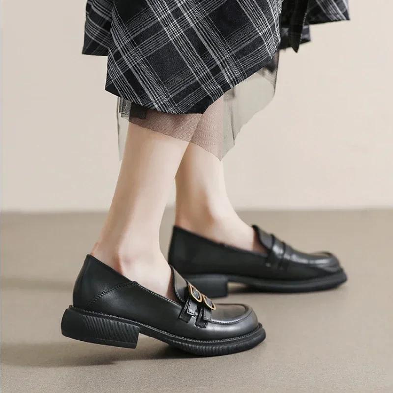 Summer Women Casual Shoes Leather Designer Women's Flats Slip-on Ladies Loafers Shoes Lightweight Woman