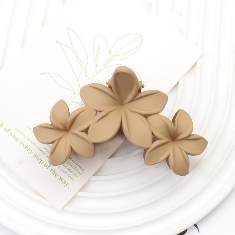 1/4pcs new hair clip versatile hairpin European and American matte flower shark clip hair accessory hair grab female