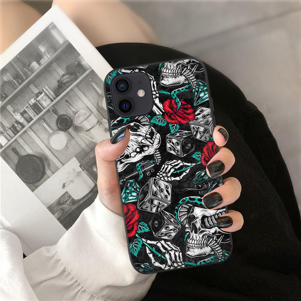 Aplicable a iPhone 16 Funda para teléfono móvil Funda blanda XR Nueva funda para teléfono móvil con calavera Funda para teléfono con calavera