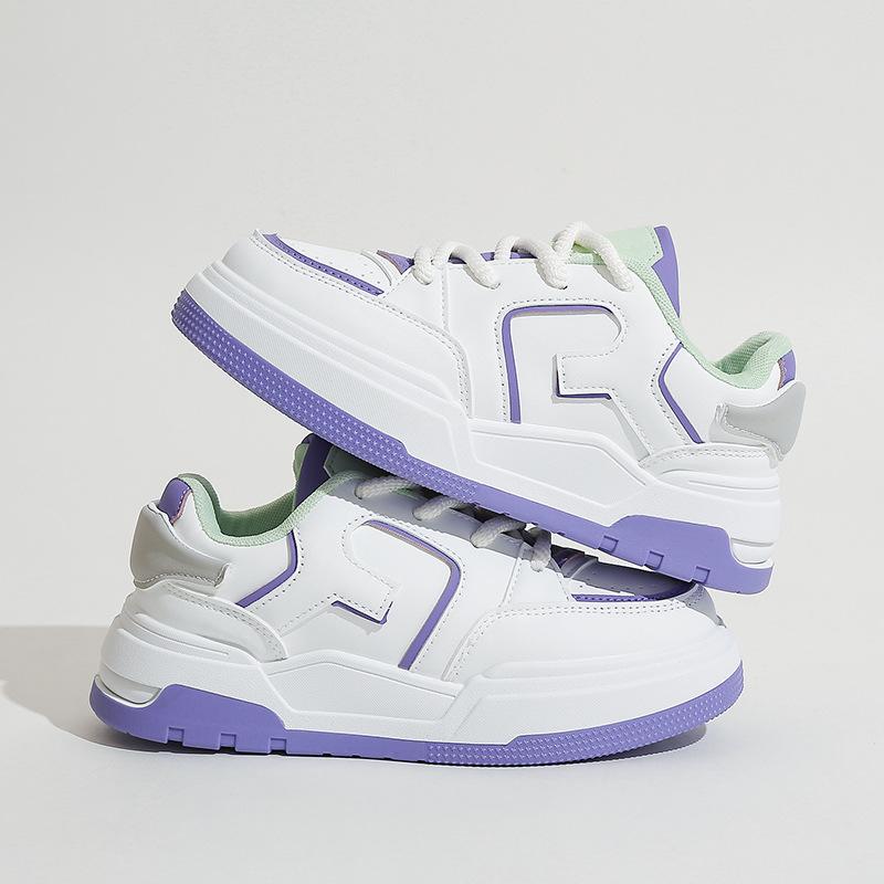 

Little white shoes women s shoes 2025 autumn new splicing contrasting color casual board shoes flat bottom college style student shoes versatile 40