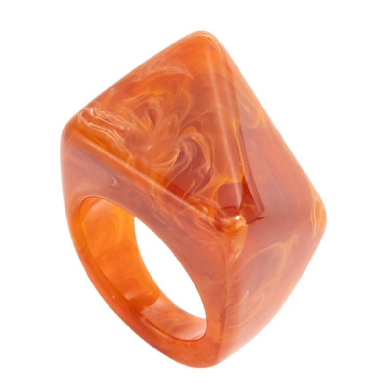 

Translucent Resin Rings Blending Trendy Curved Silhouettes Unisex Stacking Jewelry Present for Fashion Enthusiasts