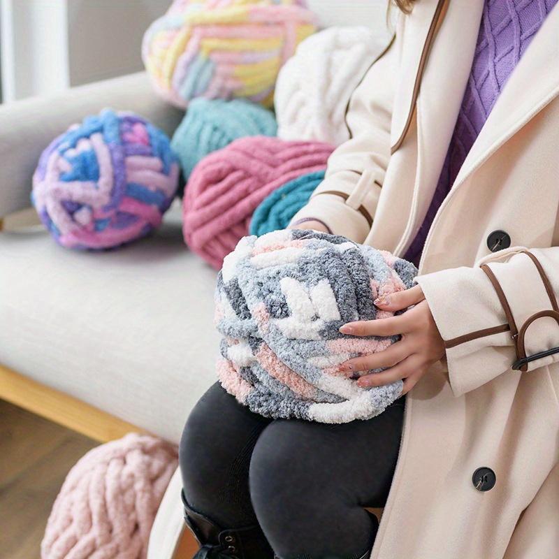 6pcs Gradient Chunky Yarn for Cushions Super Bulky Polyester Yarn Bundle (200g) - Extra Thick Ombre Yarn for DIY Pillow Covers