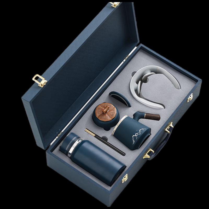Elegant Multi-Item Business Gift Sets