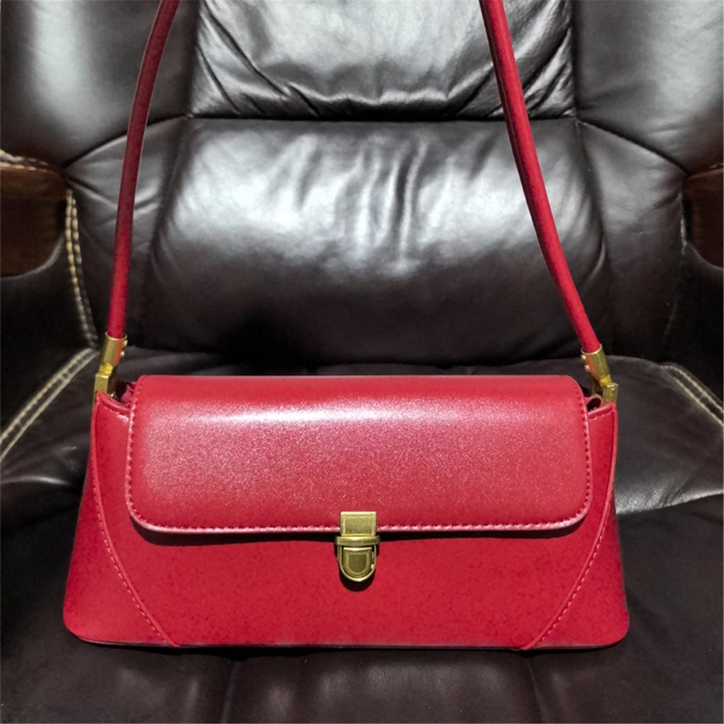 Textured Fashion Retro Baguette Underarm Bag Versatile Shoulder Messenger Bag Trendy
