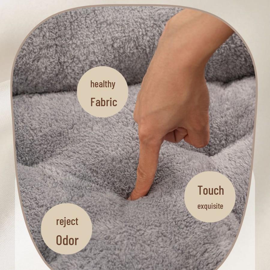All-Season Pet House: Large Winter-Warm Dog and Cat Bed with Removable, Washable Mat