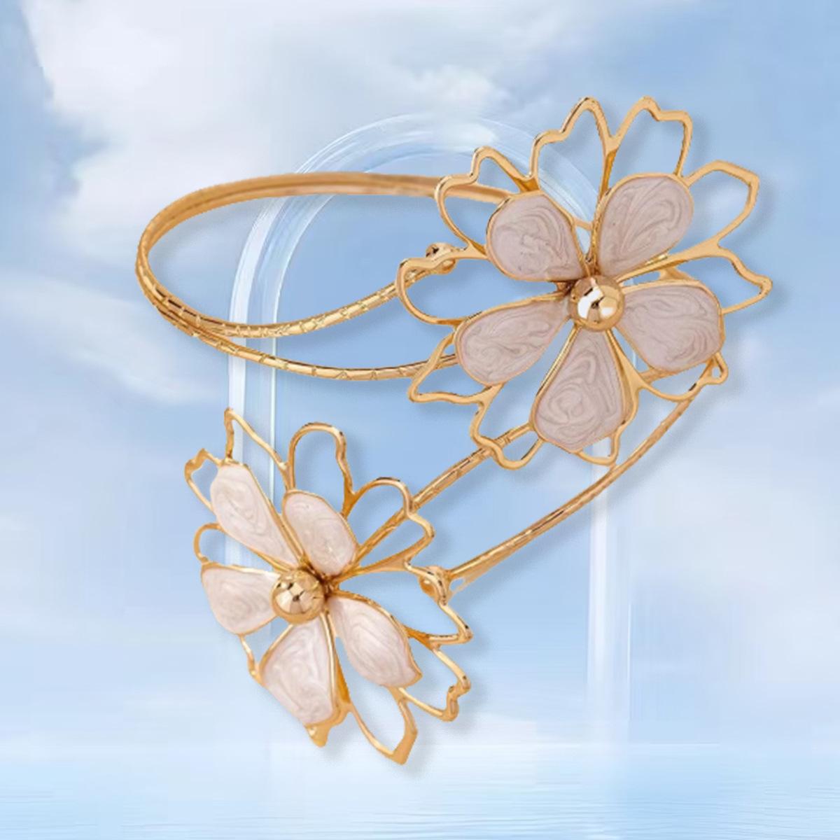 Модная персональная неровный узор полый цветок браслет женственный темперамент универсальный браслет