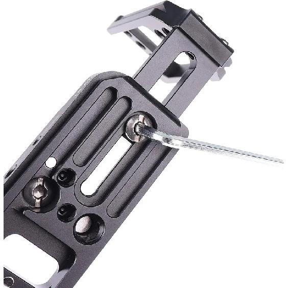 A7C Vertical Shoot Quick Release Plate Bracket Hand Grip for Sony Alpha 7C E-mount Full Frame Mirrorless Digital Camera