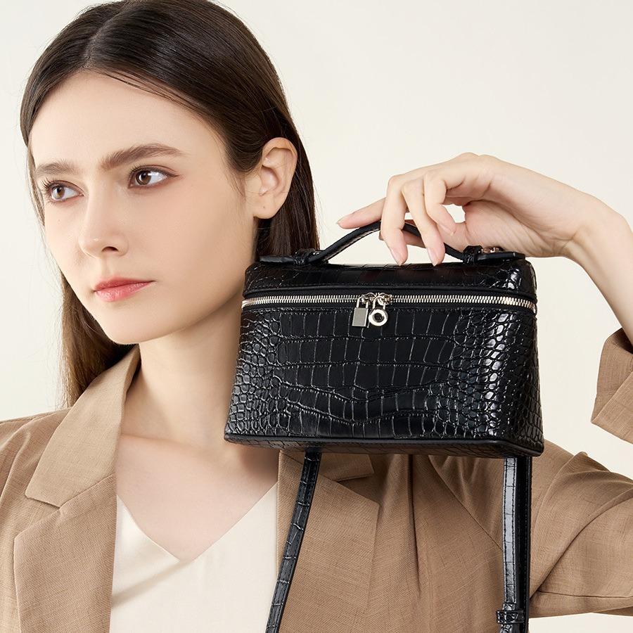 2025 New Cowhide Small Bag Crocodile Pattern Lunchbox Bag High-end Handbag Genuine Leather Women's Bag Shoulder Crossbody Bag