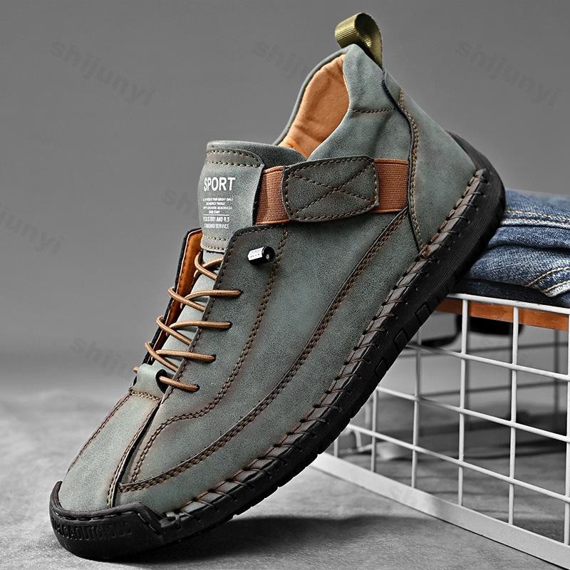 Fashion Men Shoes New 2025 Handmade Leather Casual Design Sneakers Man Breathable Leather Shoes Outdoor Non Slip Walking Ankle Boots