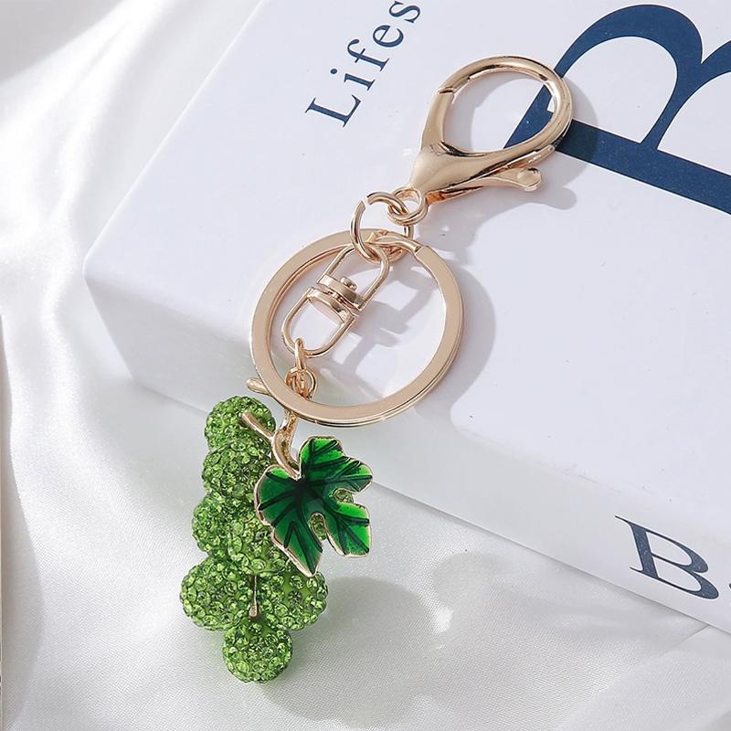 

1 шт. Маленький кулон с листьями Виноград Брелок для женщин девочек Полностью стразы Милый брелок для ключей автомобиля Подвеска для сумки Имитация фруктов зелёный