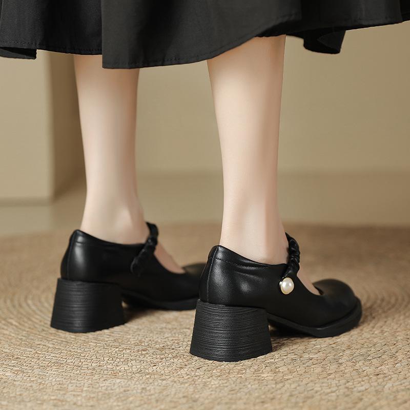 Mary Jane High Heels Women's 2025 Early Spring New Light Mouth Pearl Word with Thick Heel Single Shoes Black Small Leather Shoes