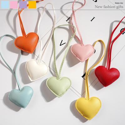Llavero de Corazón de Cuero DIY: Colgante de Bolso Corazón de Melocotón y Adorno para Mochila