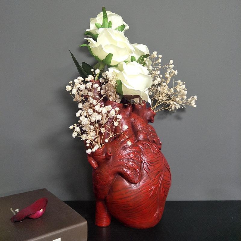 White Vase Heart Shape Resin Ornament Model Room Countertop Living Room Vase Dining Table Dried Flower Arrangement