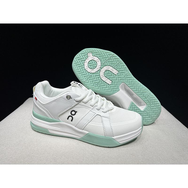 On The Roger Clubhouse Pro × Feller Tennis Shoes Sneakers