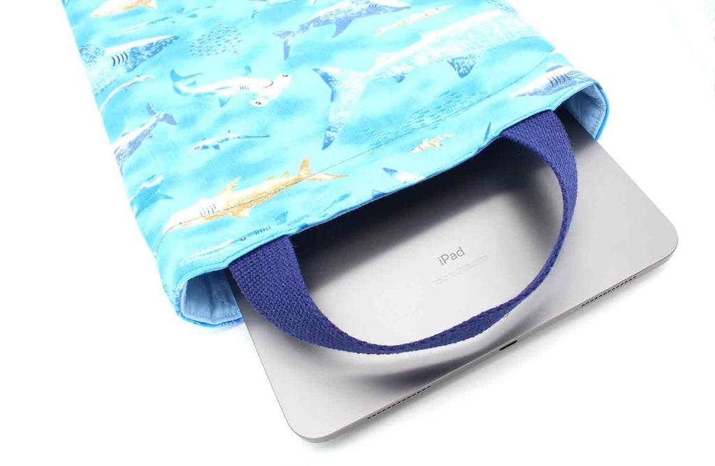 Miwaki Tablet Bag for Elementary School Fits in a School Simple Vertical Tablet Quilted Fabric with Name Made in Dinosaur GR tab02 Boys, Backpack,