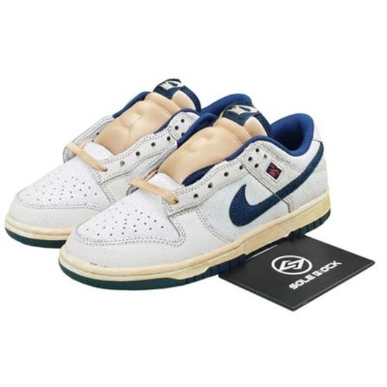

Дивні Дива x Nike Dunk Low Phantom and Midnight Navy IH6766-001 Унісекс EU 43 срібний