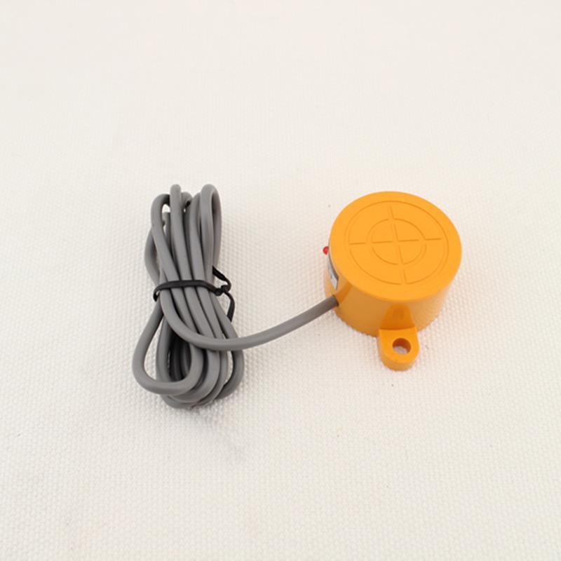 Hukong LM42-3020NAN Inductive Proximity Switch Sensor