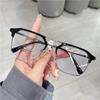 Luxus-Design Doppelbügel Blaulichtfilter Myopiebrille Vintage Quadratischer Rahmen Kurzsichtigkeitsbrille Fertige Kurzsichtigkeitsbrille