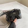 Fashion women's beautiful bag 2025 new shoulder messenger small square bag