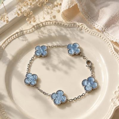 Klavertje Vier Vijfbloemen Armband voor Vrouwen Toegankelijke Luxe Stijl Fashioneasiest voor Matchcasual Bloem Armband