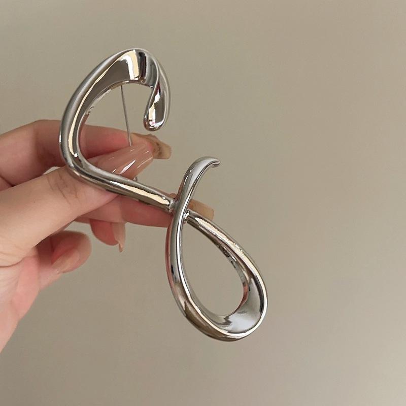 Big Statement Fashion Irregular Lucky Number Brooches For Women Personality Jewelry Brooch Pins