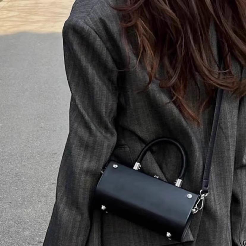 IELGY Текстурная темно-черная ретро-сумка-цилиндр Spice Girl — фото 5