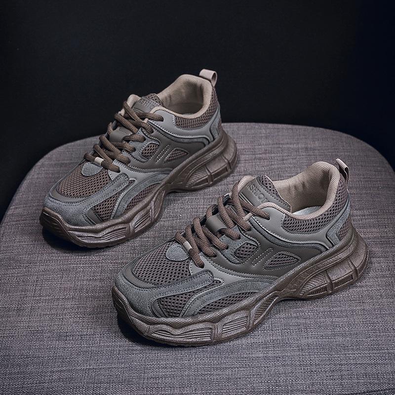 

Женские модные кроссовки-папы 2024 года, полностью черные, нескользящие, для осенних пробежек и повседневной носки Size 40