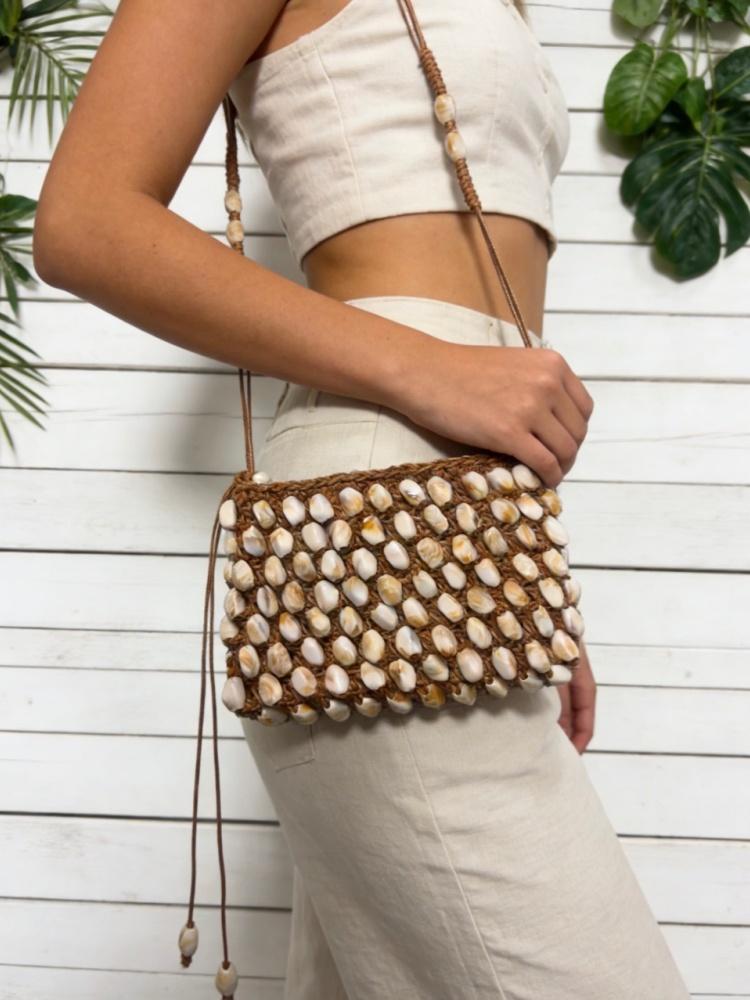 

French Woven Bucket Bag Handmade Bead Bag Fashionable Stone Handheld Wrist Style Handbag Women s Square Shape Underarm Bag
