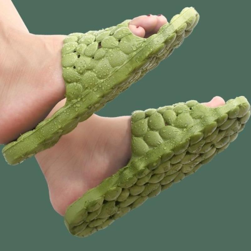 Thick-bottomed cool slippers women's new summer home bath non-slip indoor soft bathroom leakage does not stink feet plastic slippers men